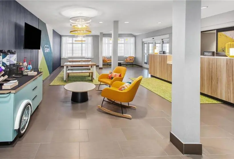ホテル Coratel Inn & Suites By Jasper Rochester