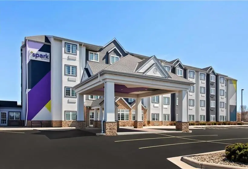 ホテル Coratel Inn & Suites By Jasper Rochester