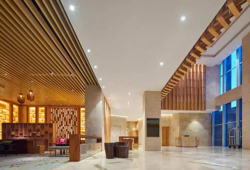 ホテル Four Points By Sheraton Chengdu, Pujiang Resort