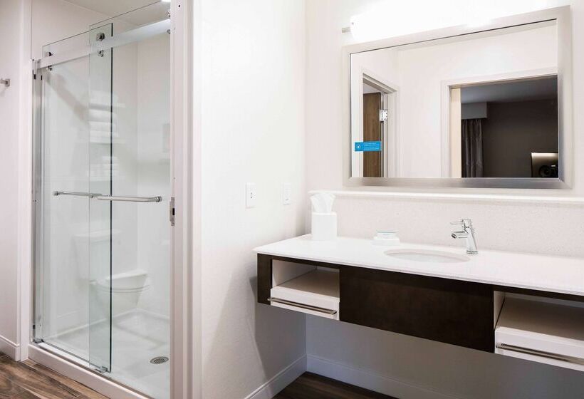 호텔 Hampton Inn & Suites Hudson