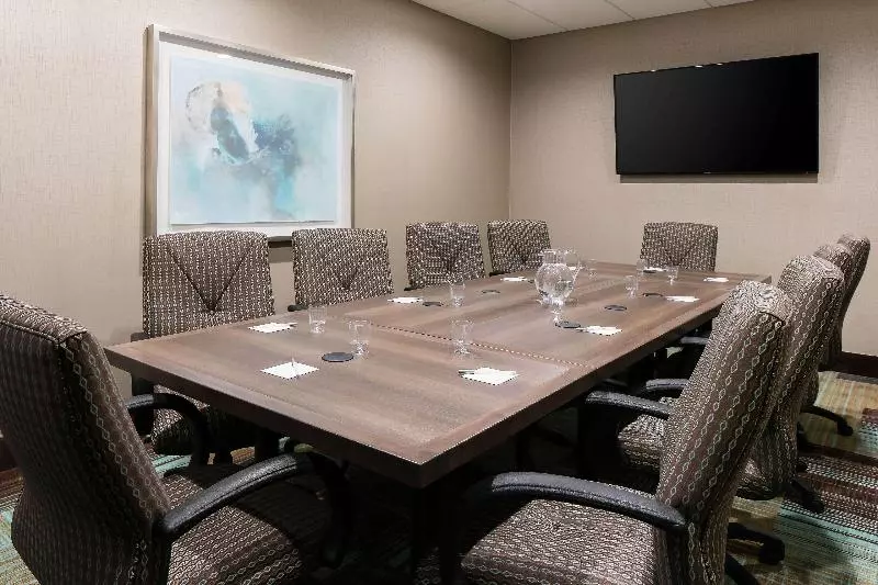 ホテル Hampton Inn & Suites Hudson