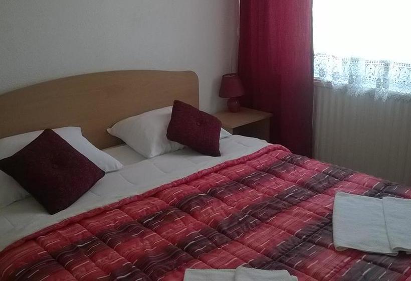 هتل Ljubicevski Raj