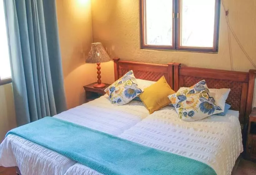 هتل Masodini Private Game Lodge