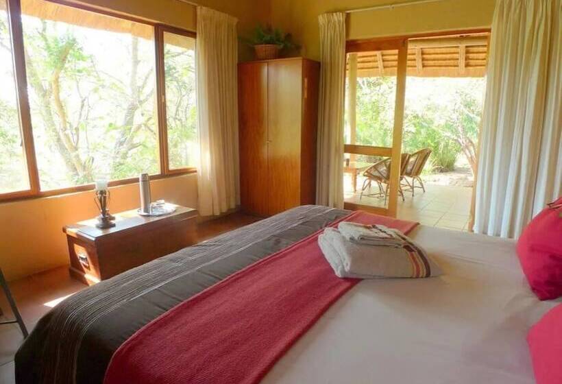 Hotel Masodini Game Lodge