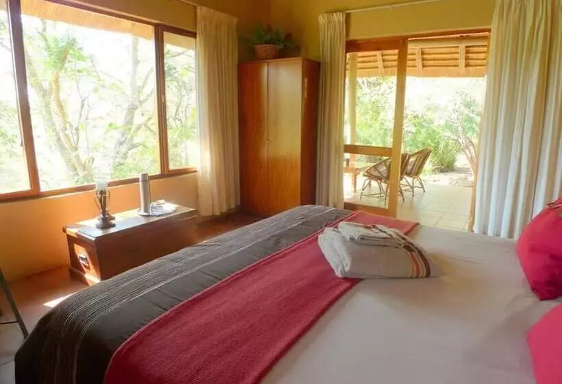 هتل Masodini Private Game Lodge