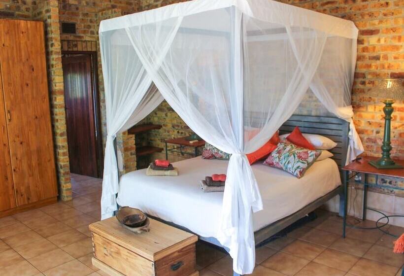 Hotel Masodini Game Lodge