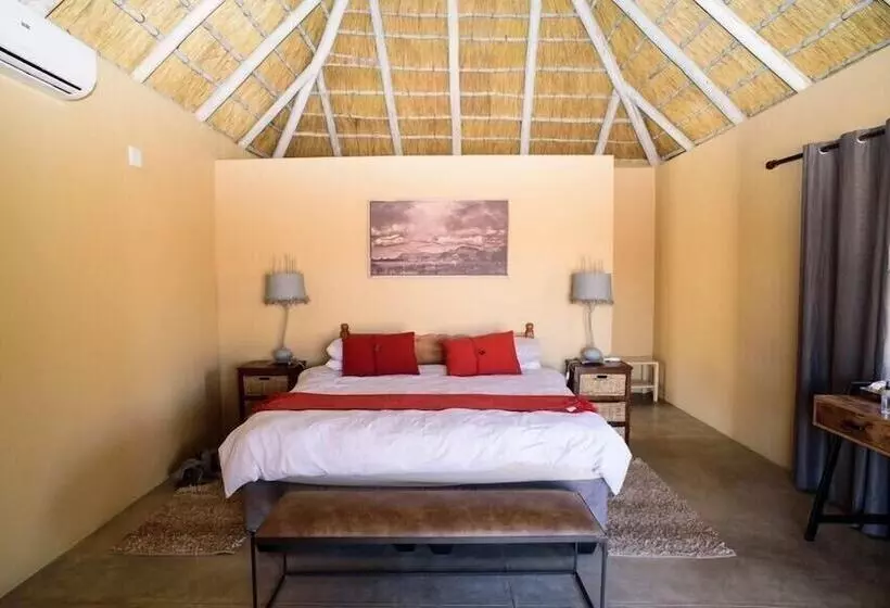 هتل Masodini Private Game Lodge