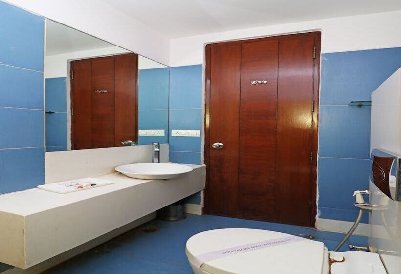 فندق Oyo Premium Neelam Chowk