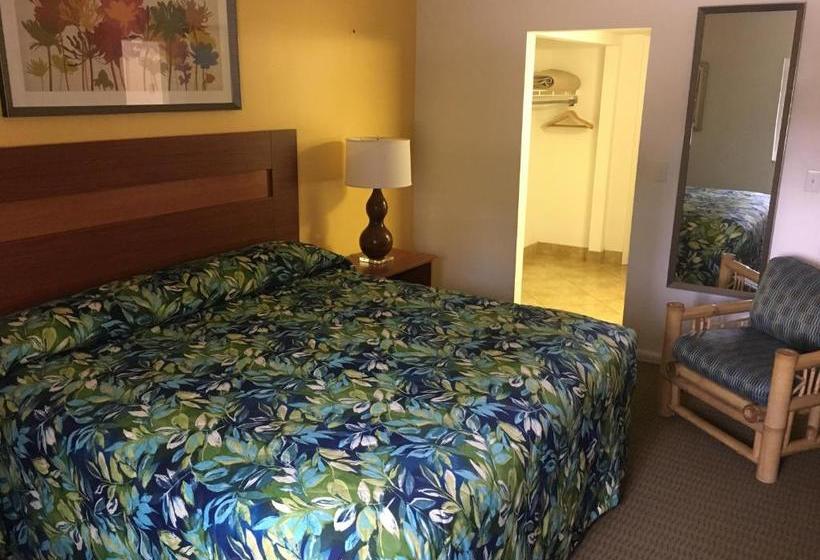 בית מלון כפרי Surf Rider Resort