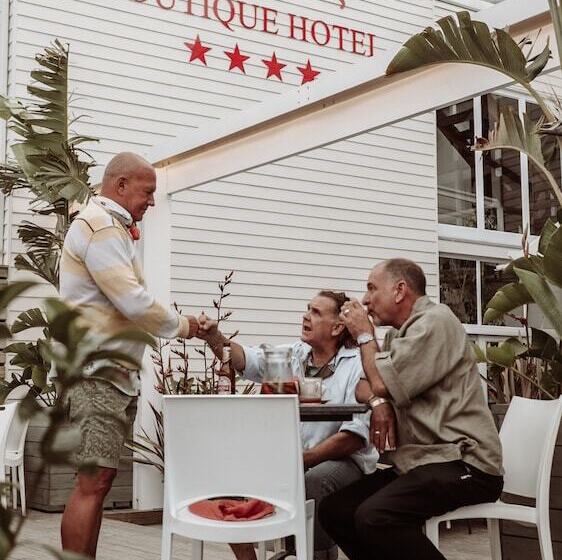 בית מלון כפרי The Lofts Boutique