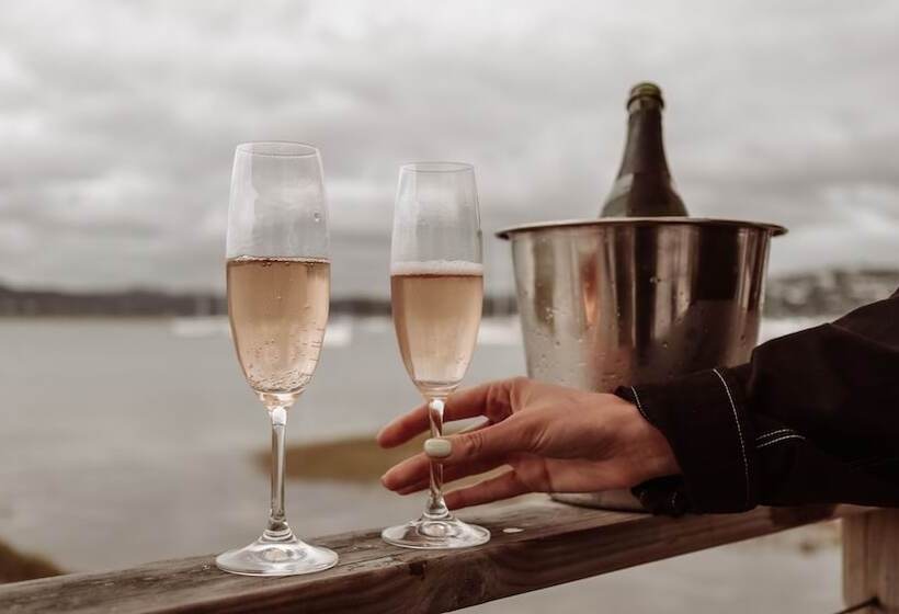 בית מלון כפרי The Lofts Boutique