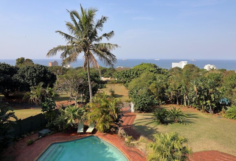 פנסיון Kingston Place Guesthouse