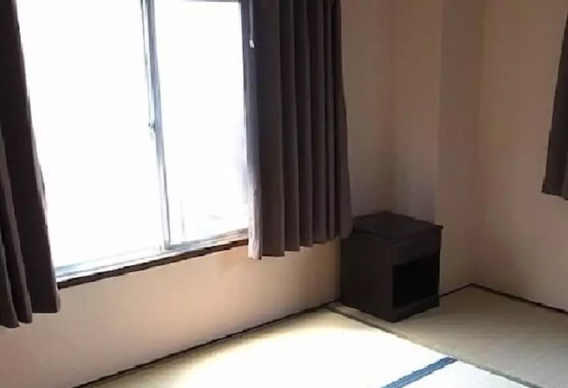 Shimakaigetsu