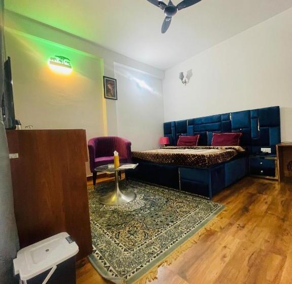 호텔 Collection O The Maan Resort