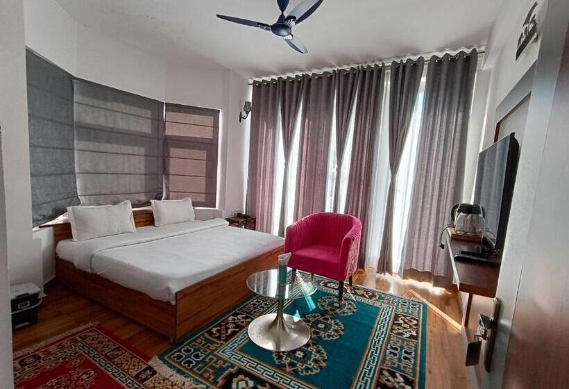 호텔 Collection O The Maan Resort