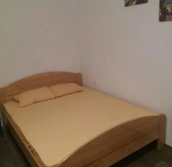 پانسیون Rooms Adrijana