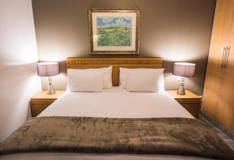 Airport Inn And Suites