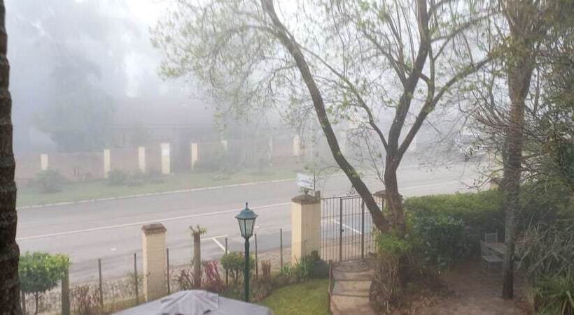 住宿加早餐  Autumn Breeze Manor Guest House