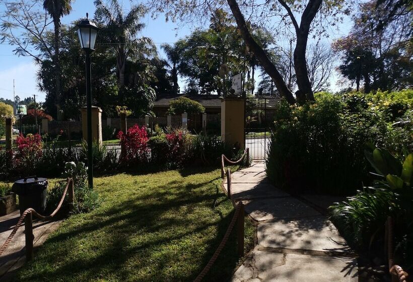 住宿加早餐  Autumn Breeze Manor Guest House