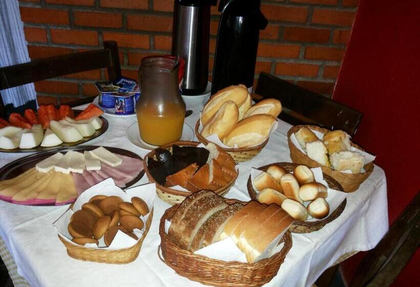 Bed & Breakfast Casa Das Orquideas