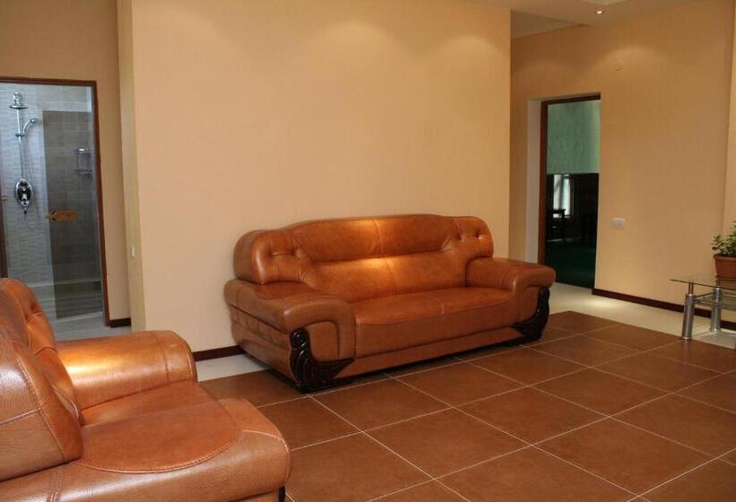 هتل Abai Inn   Nursaya