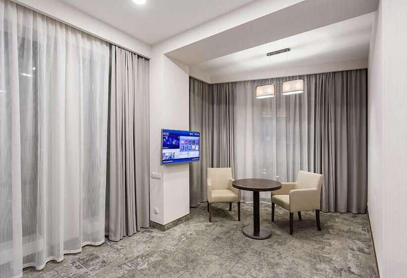 בית מלון כפרי Alpha Business