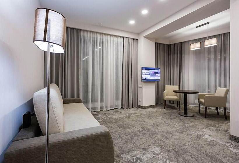 בית מלון כפרי Alpha Business