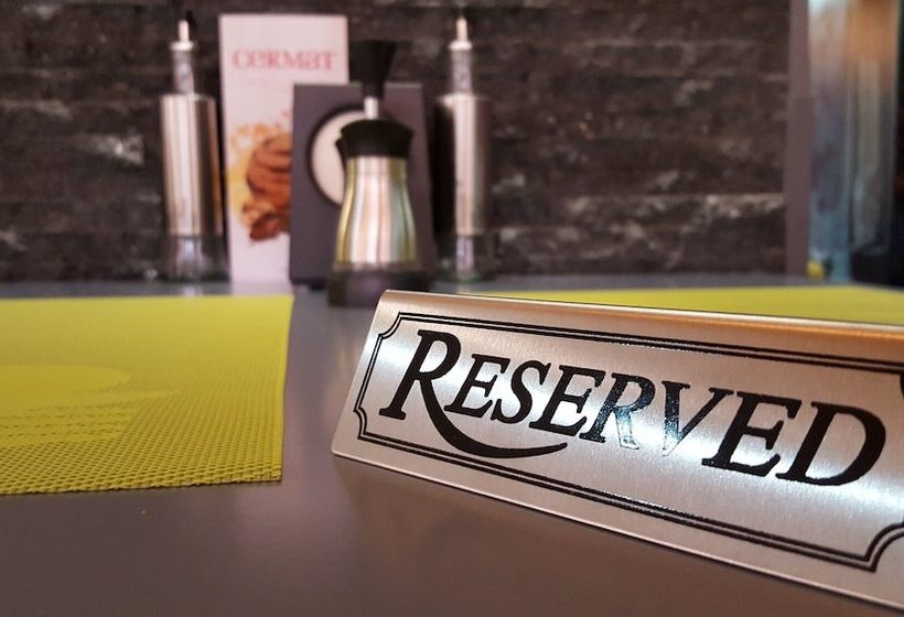 هتل Apart Kalonis