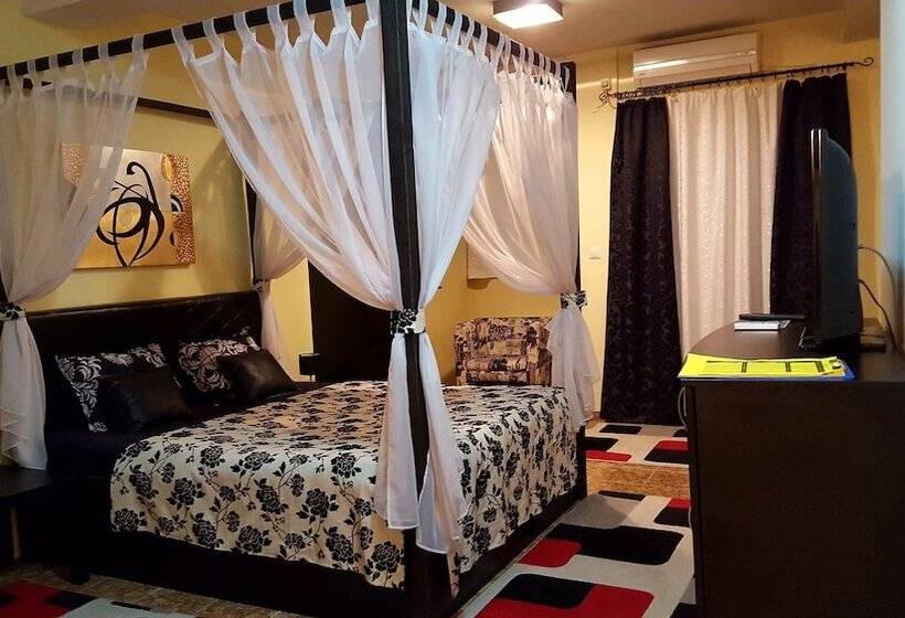 هتل Apart Kalonis