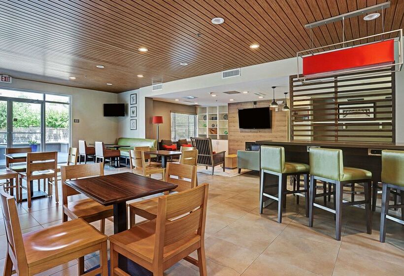 בית מלון כפרי Country Inn & Suites By Radisson Houston Westchase Westheimer
