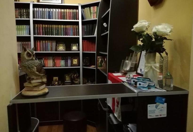 هتل Black Sea House