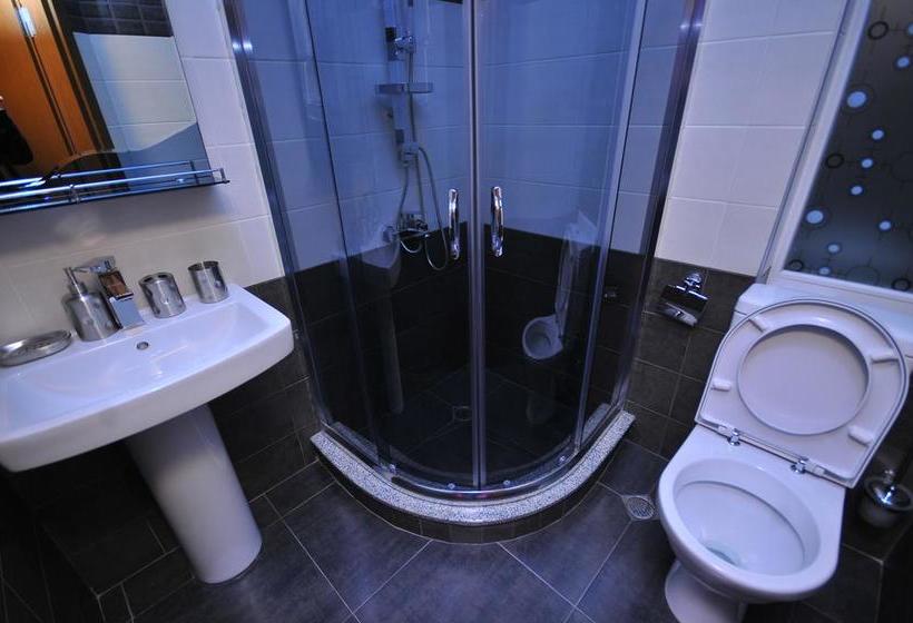 هتل Black Sea House