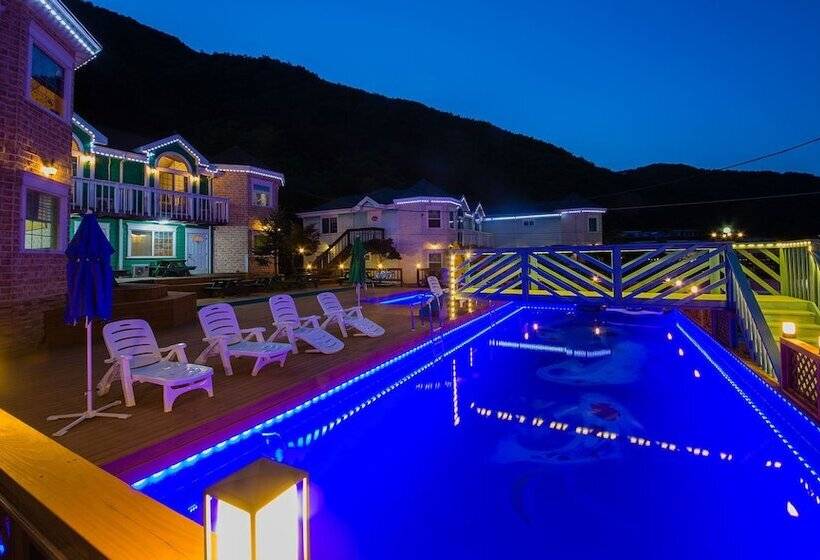 ホテル Castle In The Forest