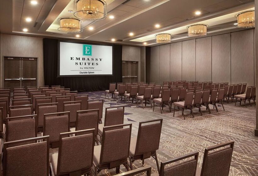 酒店 Embassy Suites By Hilton Charlotte Uptown 
