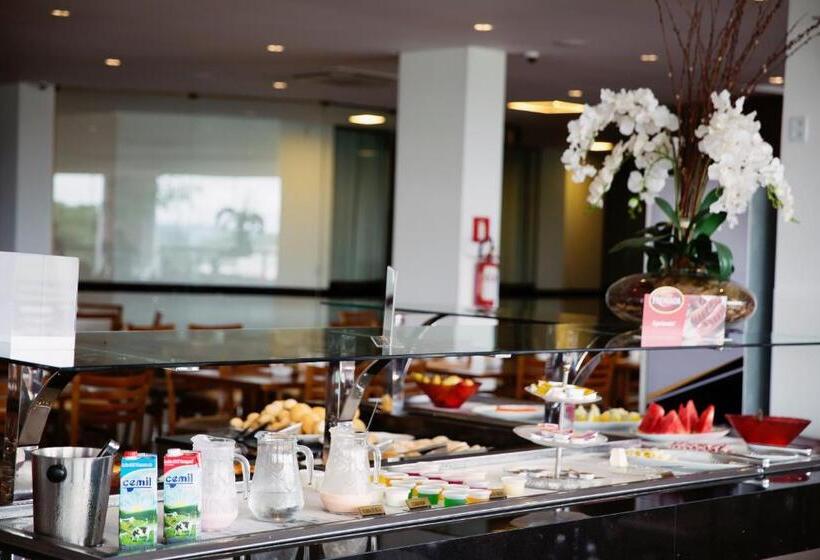 فندق Gálatas Golden