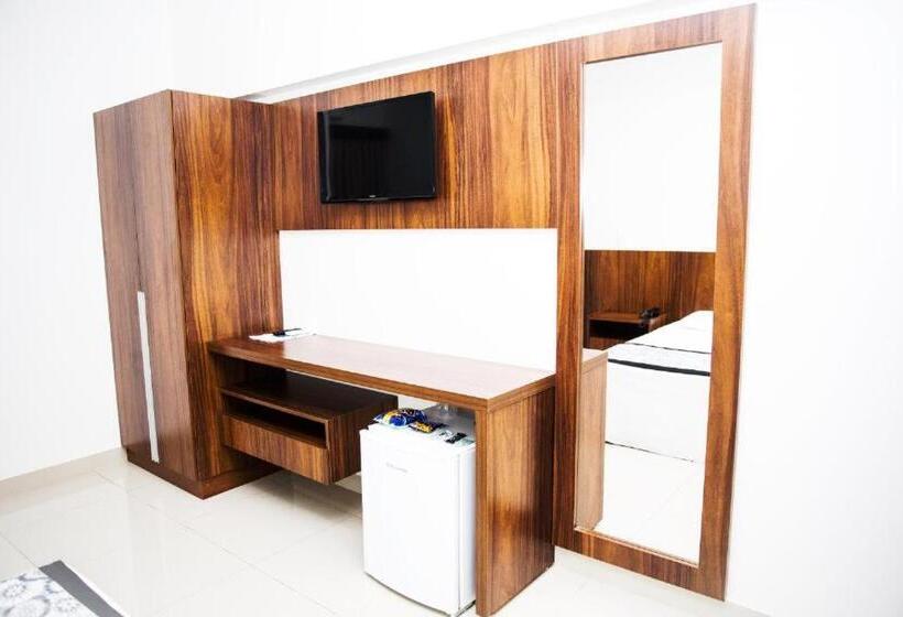 فندق Gálatas Golden