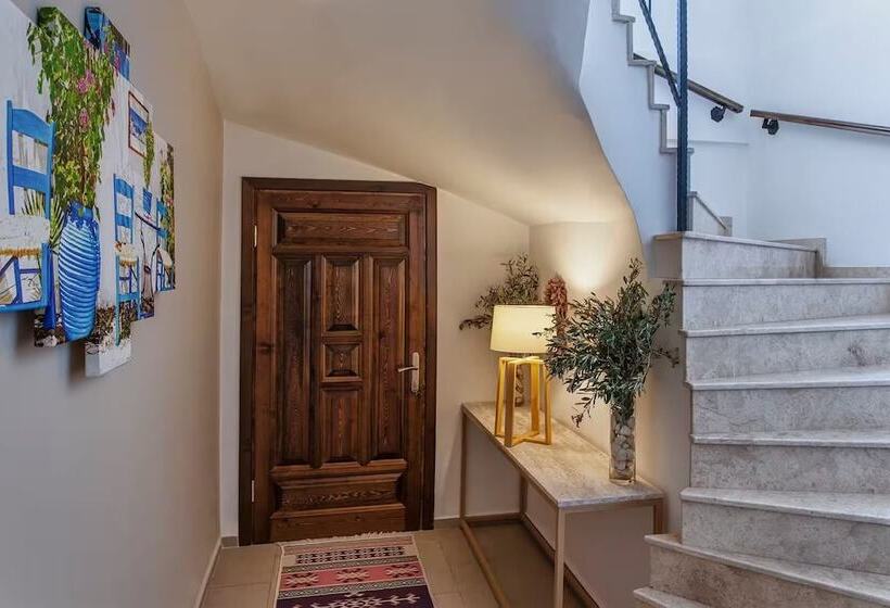 Отель Mara Bahçe Alaçatı