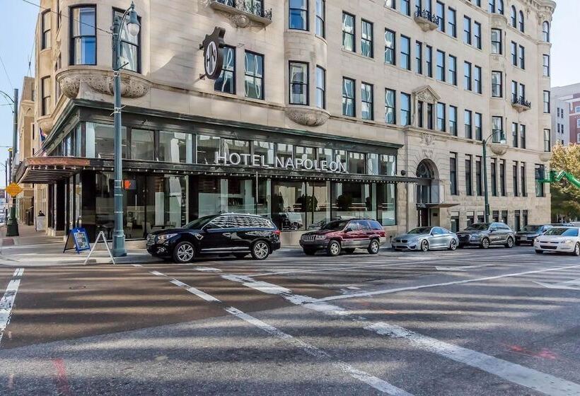 هتل Napoleon Memphis