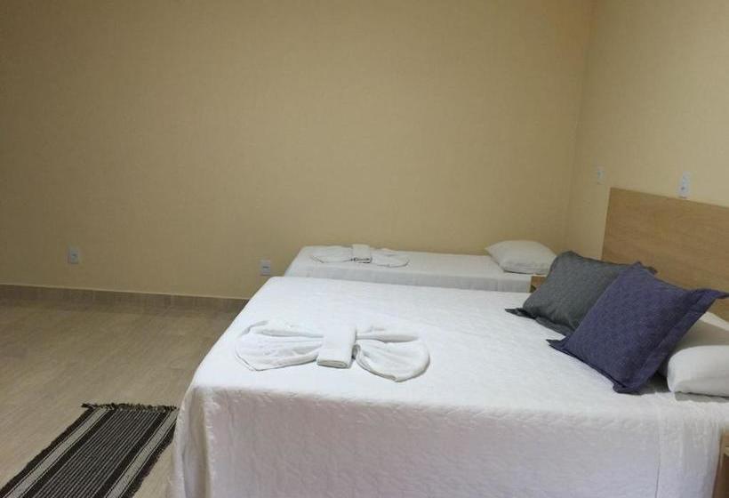 ホテル Pousada Coqueiral