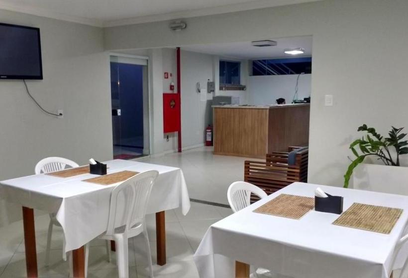 ホテル Pousada Coqueiral