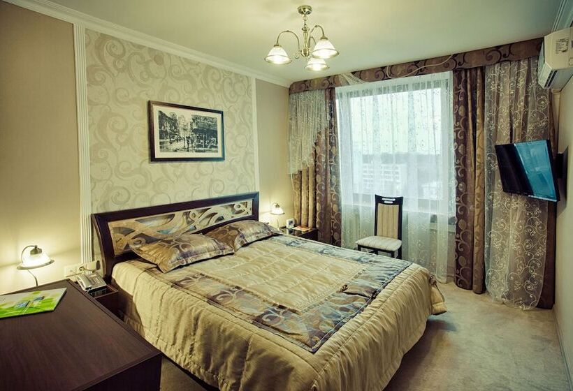 هتل Tourist Minsk