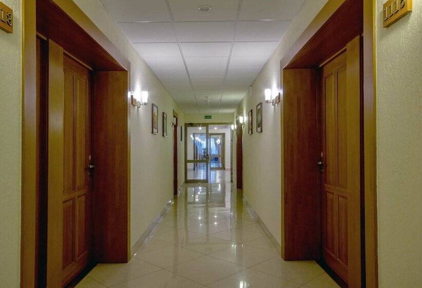 هتل Tourist Minsk