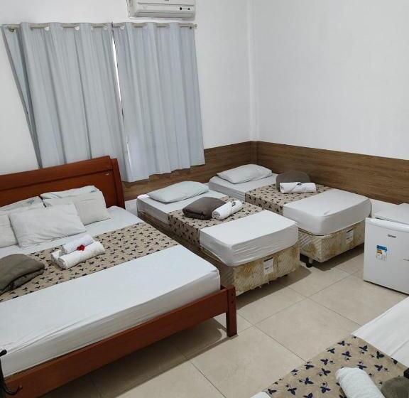 ベッドアンドブレックファースト Aparecida Akuto S Pousada