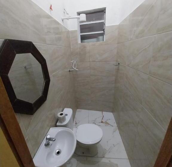 ベッドアンドブレックファースト Aparecida Akuto S Pousada