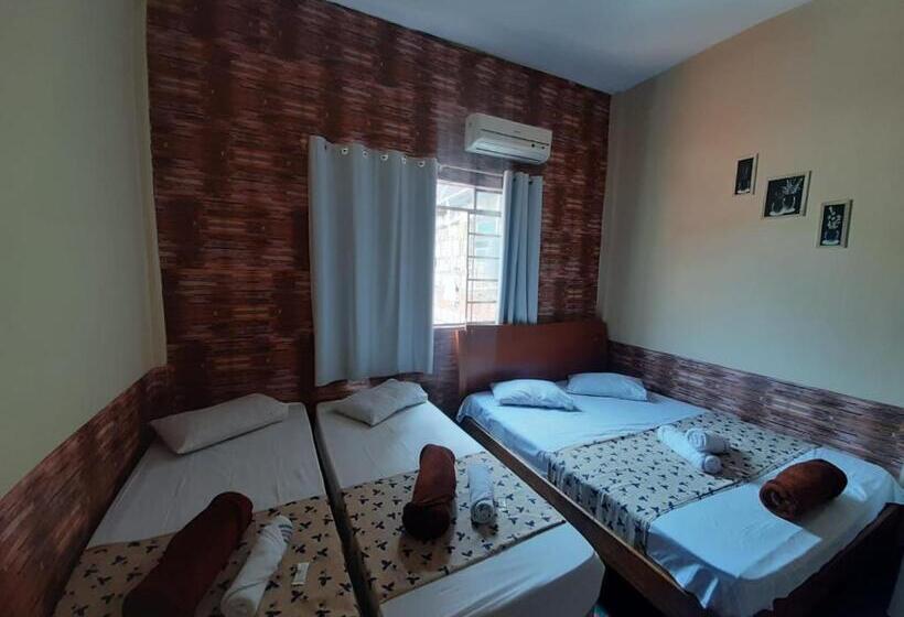 ベッドアンドブレックファースト Aparecida Akuto S Pousada