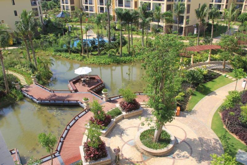 Days Hotel Hainan Xinglong Jinlvju