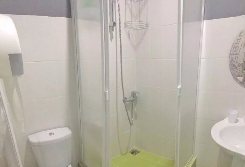 Geography Hostel