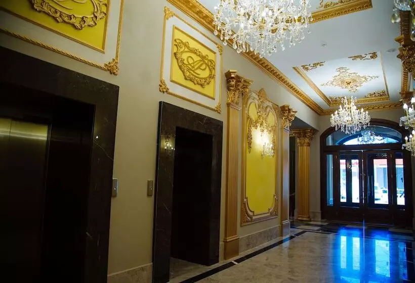 هتل Astrakhanskaya