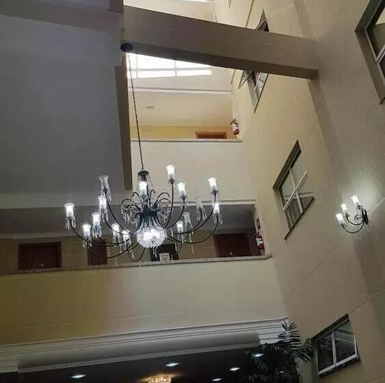 Hotelli Barbur Center