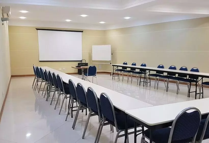 Hotelli Barbur Center
